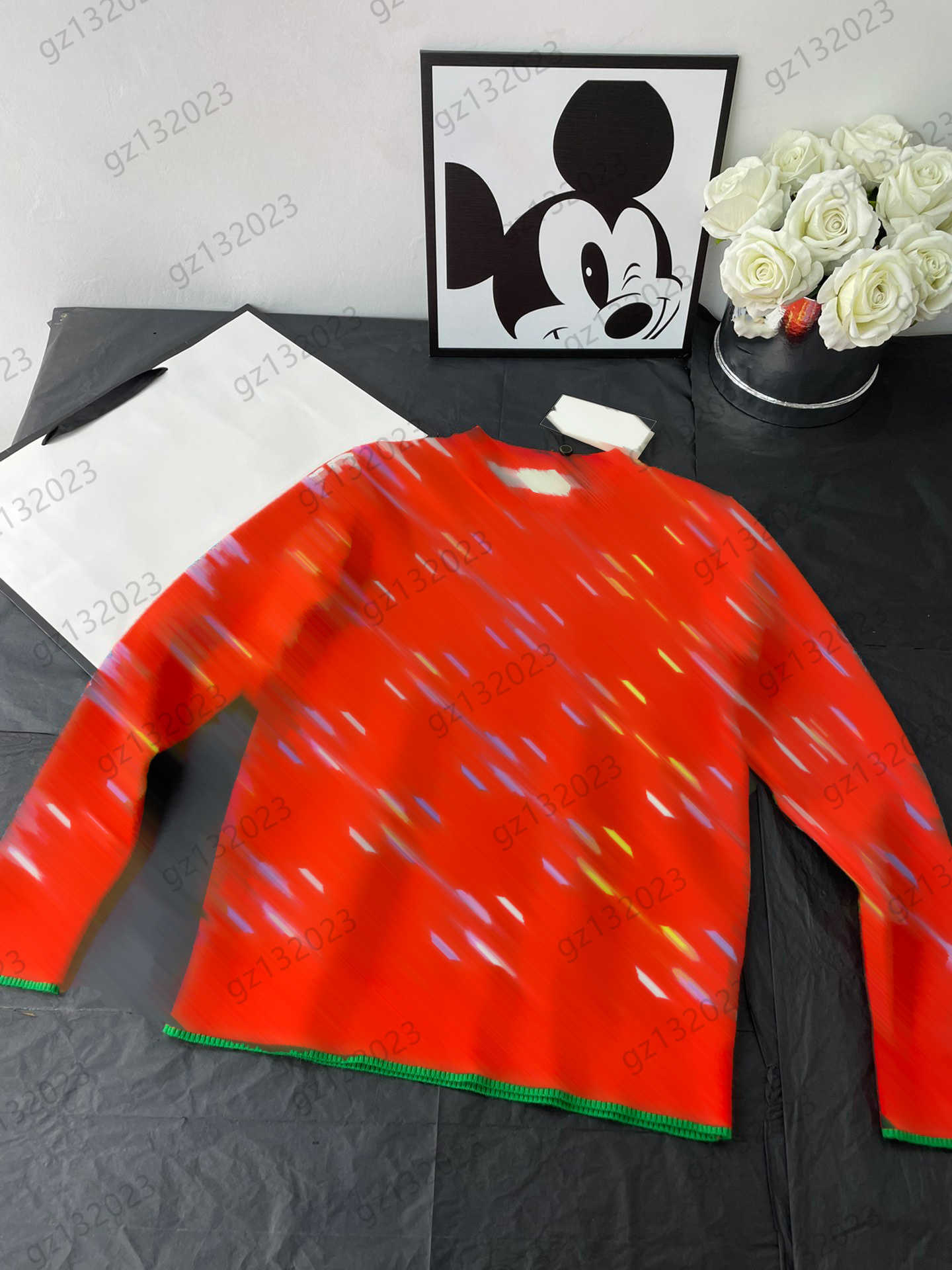 Womens Sweater Color Letter Jacquard Thread Rolloff Crew-neck Pullovers Knit Sweaters Long Sleeved Loose Wool Knitwear Fashion Basic Style Women Apparel
Womens Sweater Color Letter Jacquard Thread Rolloff Crew-neck Pullovers Knit Sweaters Long Sleeved Loose Wool Knitwear Fashion Basic Style Women Apparel