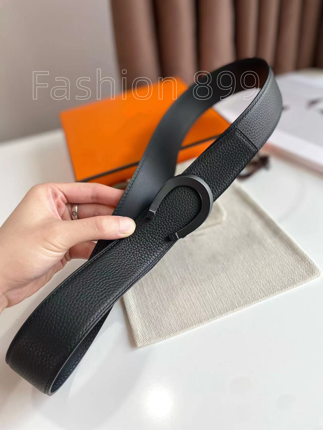 Fashion leather belts Men Designers Belts Womens Mens Casual Letter Smooth Buckle Belt Width 3.2cm 3.8cm With box, Customize
Fashion leather belts Men Designers Belts Womens Mens Casual Letter Smooth Buckle Belt Width 3.2cm 3.8cm With box, Customize