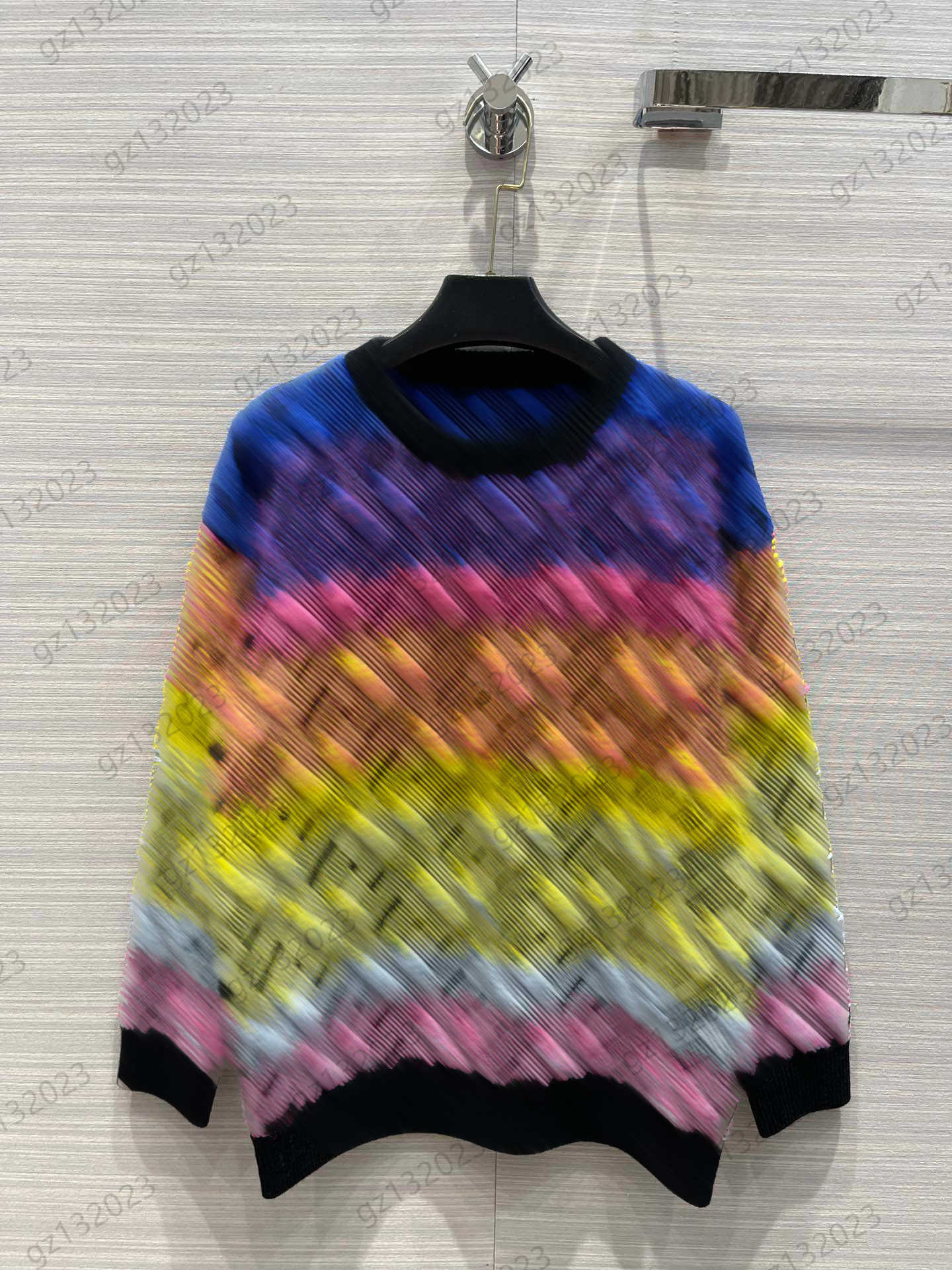 Womens Sweater Gradient Color Thread Crew-neck Pullover Cashmere Knit Sweaters Off Shoulder Design Long Sleeves Loose Warm Knitwear Fashion Slimming Women Apparel
Womens Sweater Gradient Color Thread Crew-neck Pullover Cashmere Knit Sweaters Off Shoulder Design Long Sleeves Loose Warm Knitwear Fashion Slimming Women Apparel