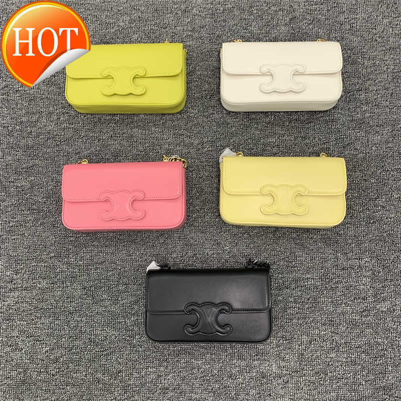 Women's Designer Bags 2023 New Triumphal Arch Chain Women's Premium One Shoulder Messenger Tofu Hand-held Armpit Uette Factory Direct Sales, White5
Women's Designer Bags 2023 New Triumphal Arch Chain Women's Premium One Shoulder Messenger Tofu Hand-held Armpit Uette Factory Direct Sales, White5
