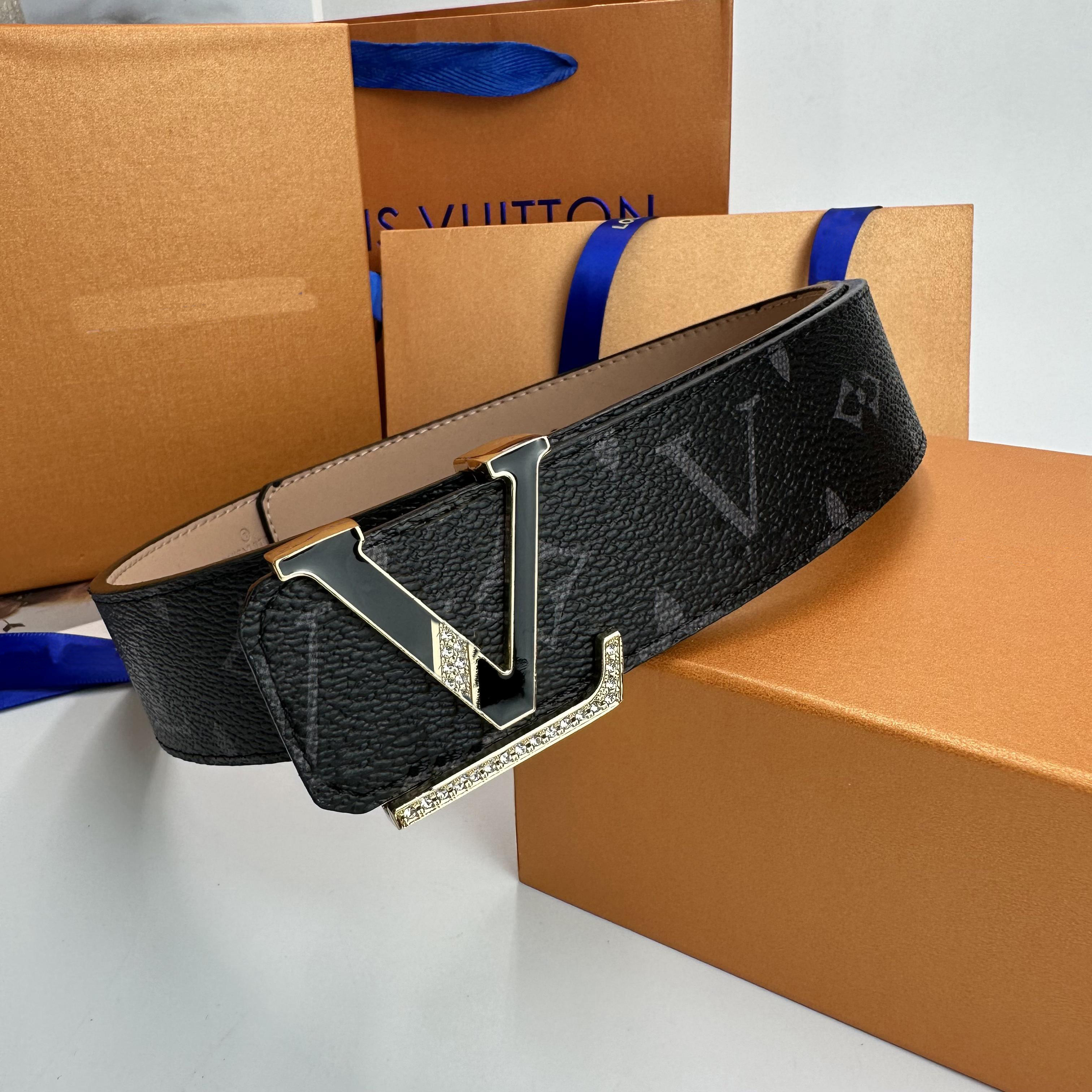 Belt designer Fashion Waistbands Classic Men Designers Belts Womens Mens Casual Letter Smooth Buckle Belt With Brand box Gift handbag, Customize
Belt designer Fashion Waistbands Classic Men Designers Belts Womens Mens Casual Letter Smooth Buckle Belt With Brand box Gift handbag, Customize