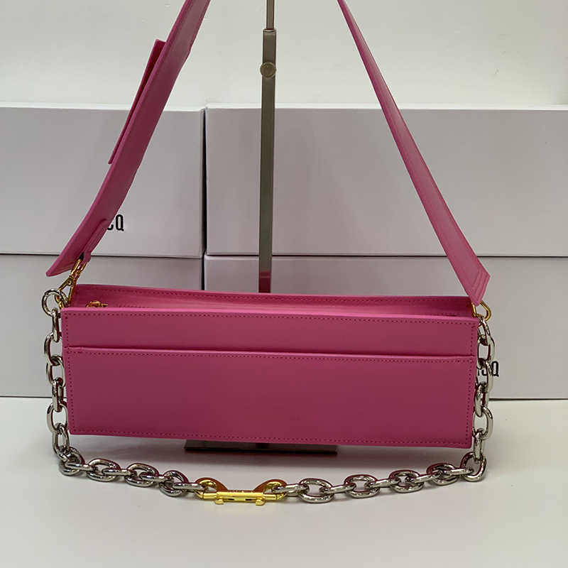 Totes J Logo Tote Bag Vintage Luxurys Handbag Womens Designer Shoulder Chain Bags Retro Leather Designer Cross Body Wallet 221117, Jacque-1
Totes J Logo Tote Bag Vintage Luxurys Handbag Womens Designer Shoulder Chain Bags Retro Leather Designer Cross Body Wallet 221117, Jacque-1