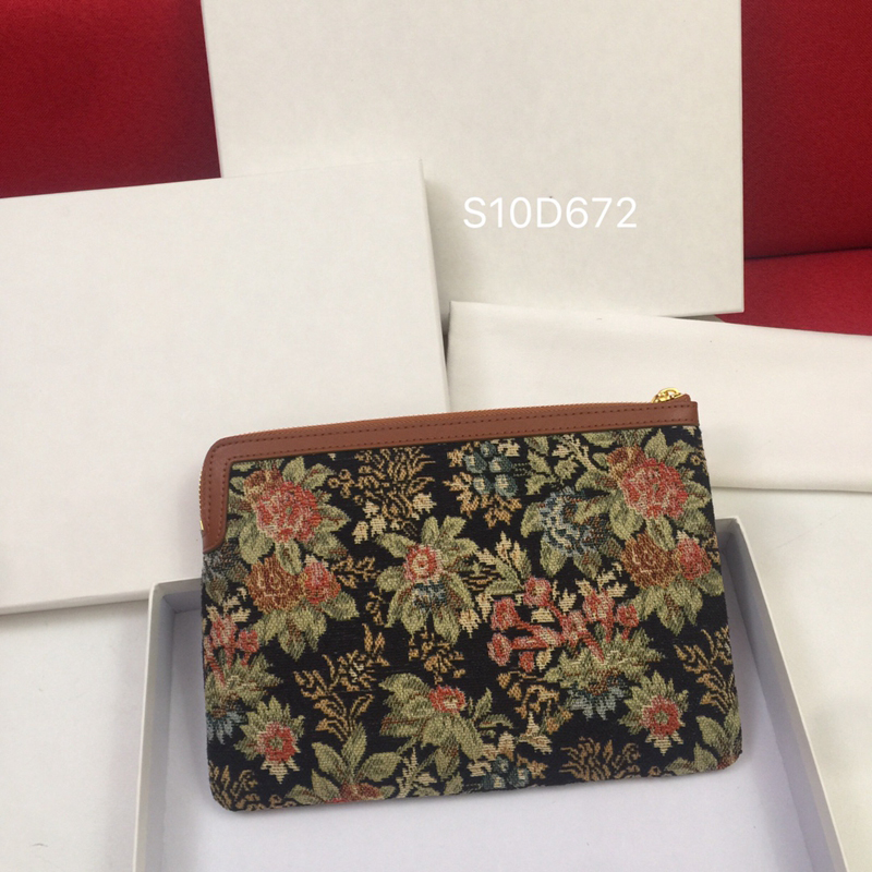 5A Women's Clutches Designer Bags Underarm Bags Wallets Embroidered MAILLON TRIOMPHE Canvas Fabrics Calfskin Hemming Compartments Large Capacity, #6 size:25x17.5cm
5A Women's Clutches Designer Bags Underarm Bags Wallets Embroidered MAILLON TRIOMPHE Canvas Fabrics Calfskin Hemming Compartments Large Capacity, #6 size:25x17.5cm