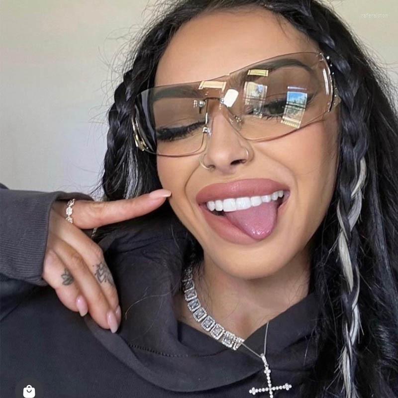 Sunglasses Diamond Rimless Shield Women 2000S Oversized Y2K Sun Glasses Female Fashion Frameless Square Crystal Sunnies Men
Sunglasses Diamond Rimless Shield Women 2000S Oversized Y2K Sun Glasses Female Fashion Frameless Square Crystal Sunnies Men