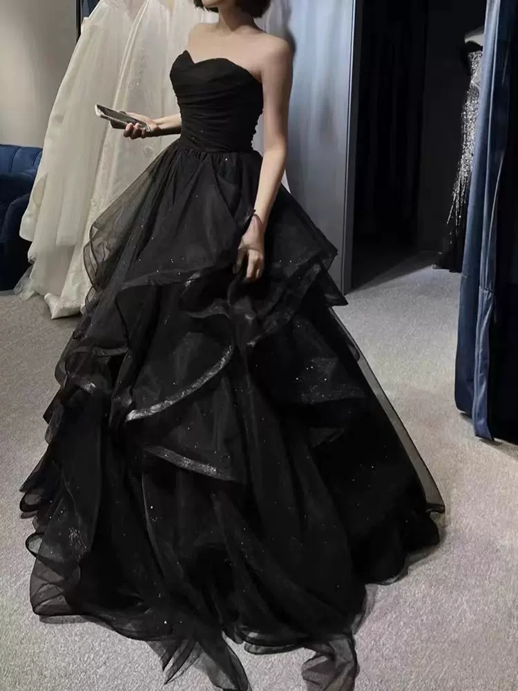 Black Ball Gown Prom Dress Lace-up Back Sweep Train Evening Gowns