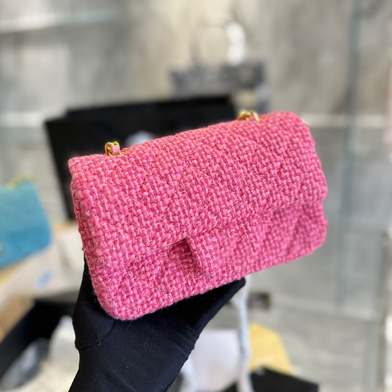 22K Womens Wool Tweed Pink Blue Quilted Bags Classic Mini Flap Square Gold Metal Hardware Matelasse Chain Crossbody Shoulder Turn Lock Designer Handbags 20CM, Box
22K Womens Wool Tweed Pink Blue Quilted Bags Classic Mini Flap Square Gold Metal Hardware Matelasse Chain Crossbody Shoulder Turn Lock Designer Handbags 20CM, Box