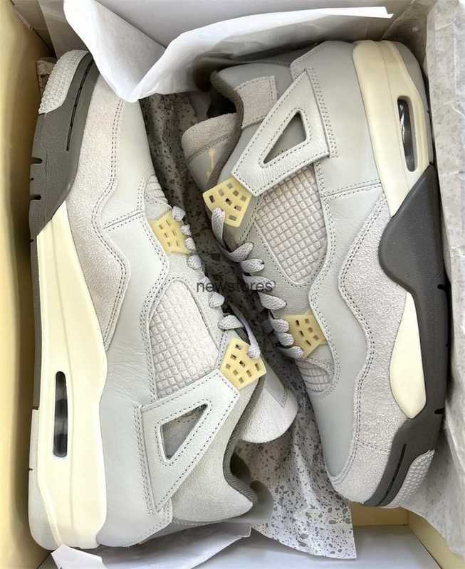 Shoes 4 SE Craft Photon Dust Retro DV3742-021 4s Sports Sneakers Mens Pale Vanilla Original
Shoes 4 SE Craft Photon Dust Retro DV3742-021 4s Sports Sneakers Mens Pale Vanilla Original