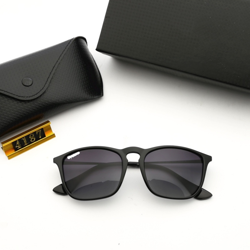 Top luxury Sunglasses polaroid lens designer womens Mens Adumbral Goggle senior Eyewear For Women eyeglasses frame Metal Sun Glasses With Box 4187
Top luxury Sunglasses polaroid lens designer womens Mens Adumbral Goggle senior Eyewear For Women eyeglasses frame Metal Sun Glasses With Box 4187