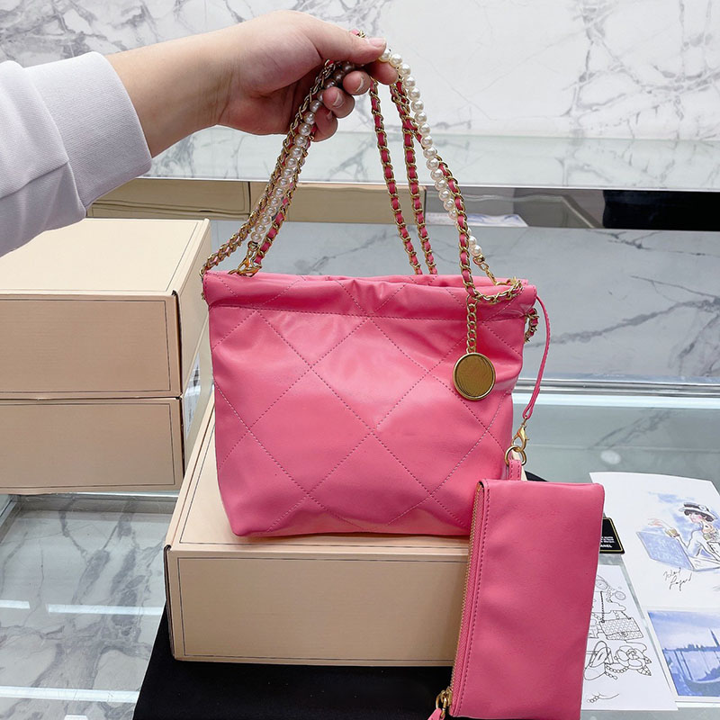 CC Bags Luxury Brand Shoulder Bags Women Classic Buckle Garbage Bag Tote Diamond Lattice Leather Gold Coin Handbags Retro Crossbody Suitcase, Grey
CC Bags Luxury Brand Shoulder Bags Women Classic Buckle Garbage Bag Tote Diamond Lattice Leather Gold Coin Handbags Retro Crossbody Suitcase, Grey