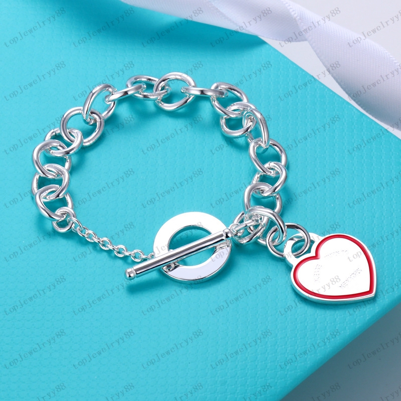 Luxury designer chain bracelet silver heart-shaped couple chain shape original fashion classic necklace set women's jewelry gift with box
Luxury designer chain bracelet silver heart-shaped couple chain shape original fashion classic necklace set women's jewelry gift with box