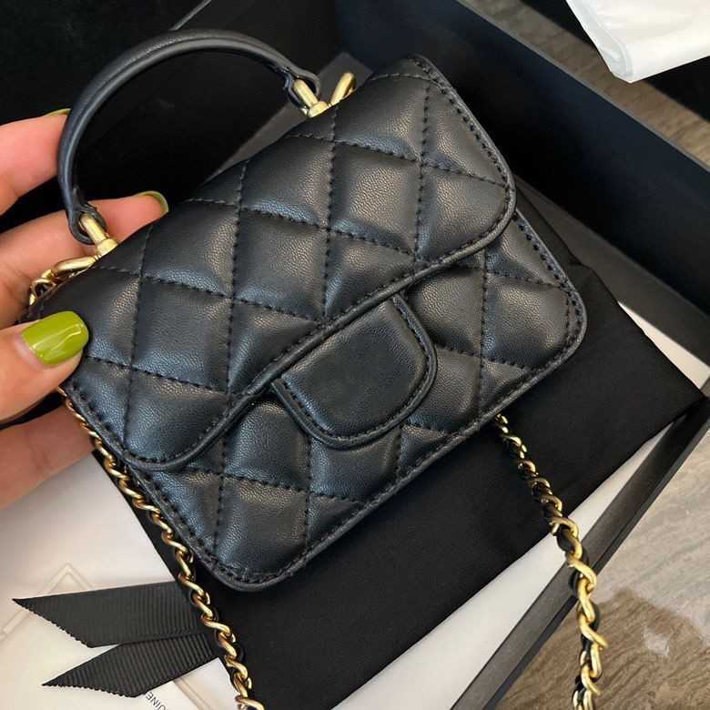 Women's Luxury Designer bags Handbags Crossbody Bags 2023 New Small Incense Mini Totebags Fashion Rhombus Chain Messenger Single Shoulder Bag Factory Direct Sales, Black
Women's Luxury Designer bags Handbags Crossbody Bags 2023 New Small Incense Mini Totebags Fashion Rhombus Chain Messenger Single Shoulder Bag Factory Direct Sales, Black