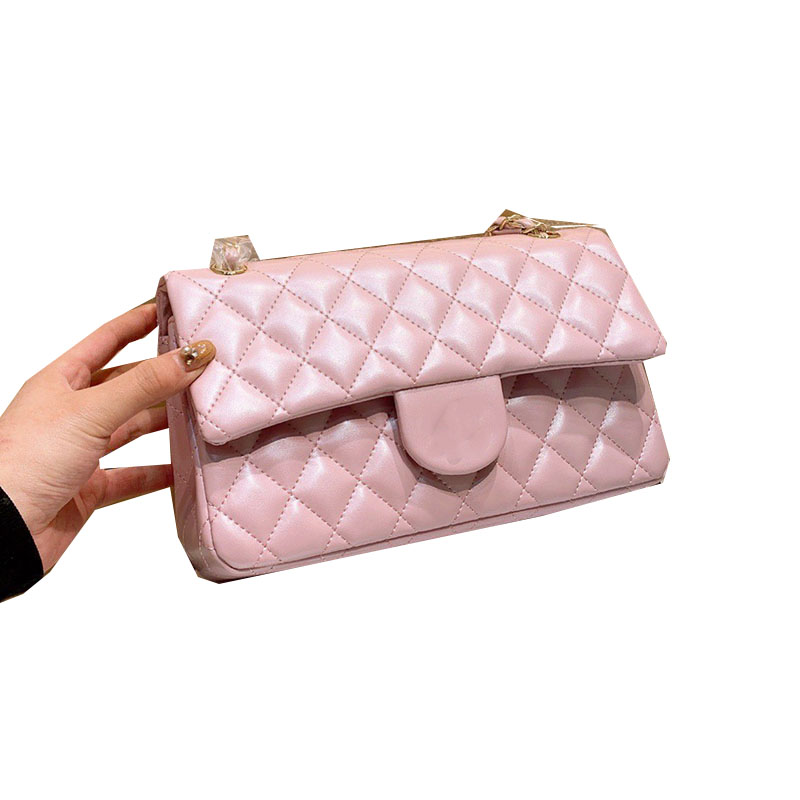 CC Bags Luxury Brand Shoulder Bags 22F/W Iridescent Pearl Colors Shiny Rectangle Bags Metallic Calfskin Cowhide Classic Flap Shoulder Matela, Box
CC Bags Luxury Brand Shoulder Bags 22F/W Iridescent Pearl Colors Shiny Rectangle Bags Metallic Calfskin Cowhide Classic Flap Shoulder Matela, Box
