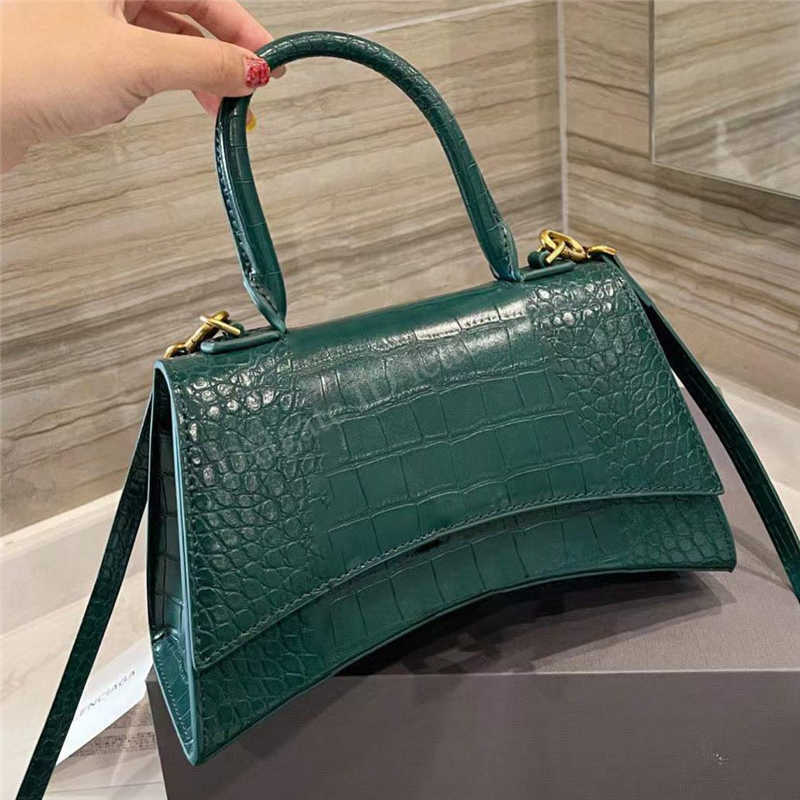 Designers Shoulder Bag Handbag Clutch Tote Half Moon Hobos Bags Purse Wallets Letters Alligator Plain Crocodile Hasp Handle Geometric, Color i
Designers Shoulder Bag Handbag Clutch Tote Half Moon Hobos Bags Purse Wallets Letters Alligator Plain Crocodile Hasp Handle Geometric, Color i