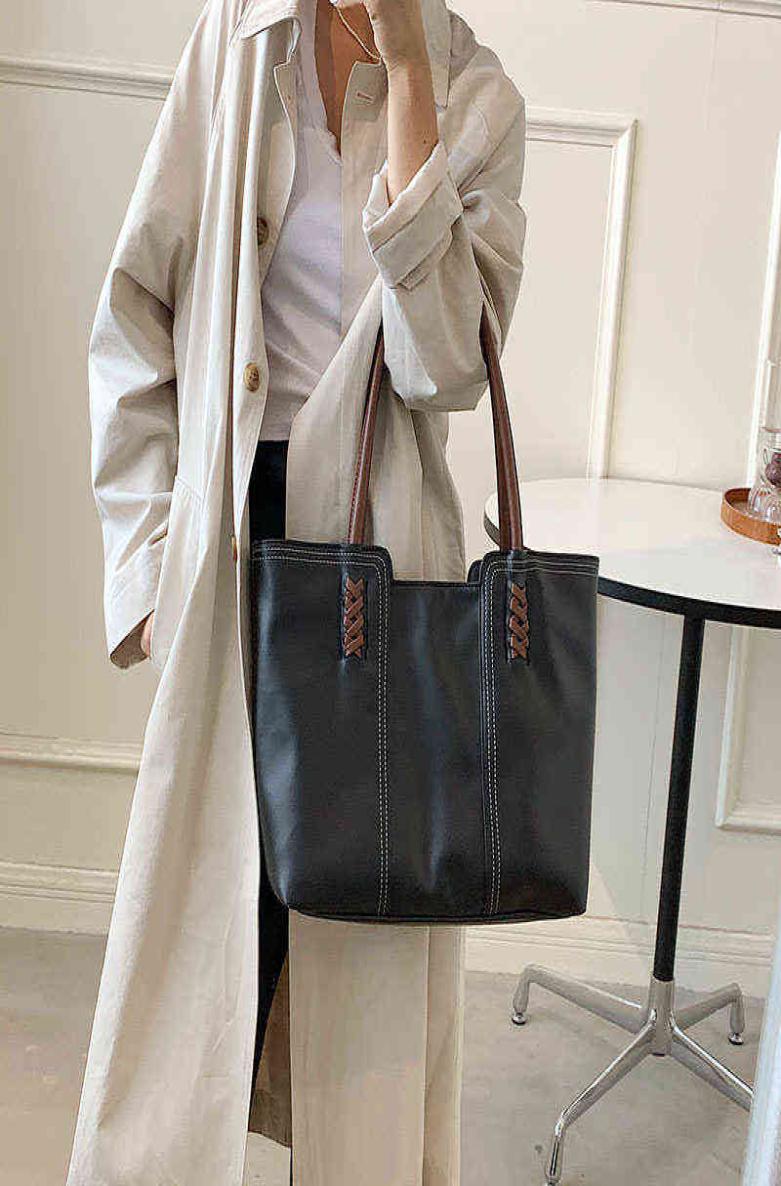 Large Women039s Bag Christmas Present Bags for 2021 New Handbag Luxury Designer Shoulder Black Shopper Zadig and Voltaire8579315, White
Large Women039s Bag Christmas Present Bags for 2021 New Handbag Luxury Designer Shoulder Black Shopper Zadig and Voltaire8579315, White