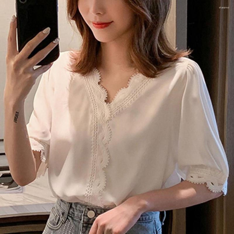 Women' Blouses V-neck Half Sleeve Loose Summer T-shirt Solid Color Lace Trim Tee Top Female Clothing, Blue
Women' Blouses V-neck Half Sleeve Loose Summer T-shirt Solid Color Lace Trim Tee Top Female Clothing, Blue