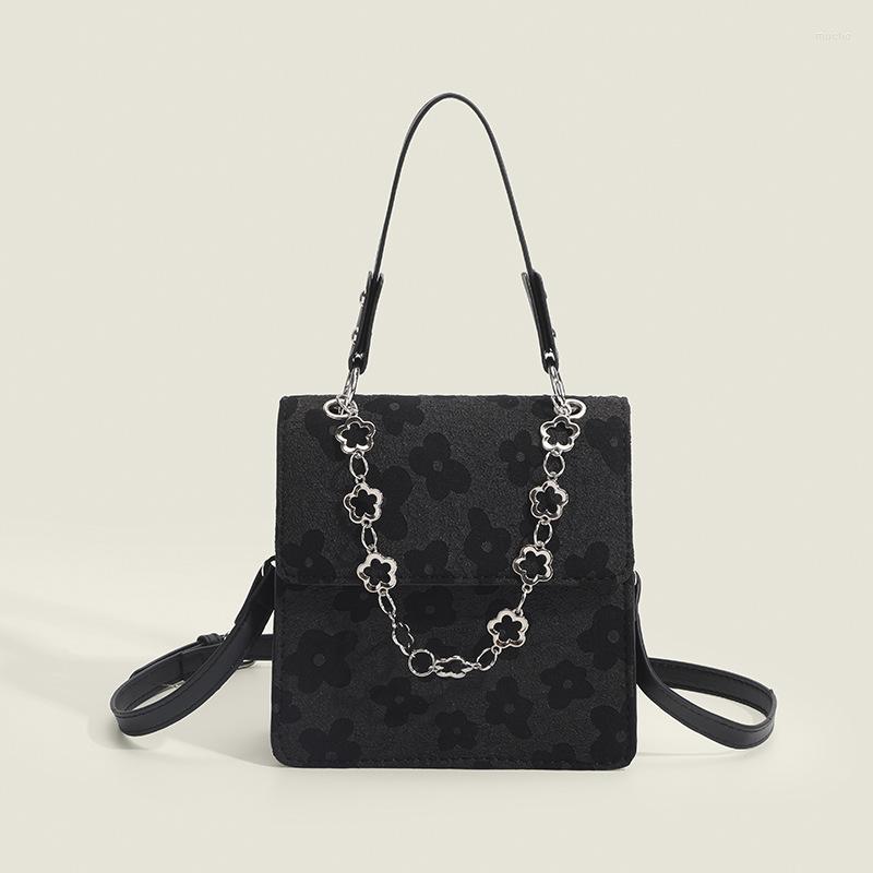 Evening Bags Women's Handbags Trend 2022 Niche Design Versatile Embossed Flower Chain Handbag Texture Small Square Shoulder Messenger, Black
Evening Bags Women's Handbags Trend 2022 Niche Design Versatile Embossed Flower Chain Handbag Texture Small Square Shoulder Messenger, Black
