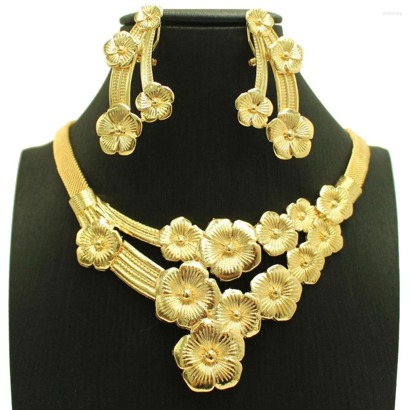 Necklace Earrings Set Flower Dubai Jewelry For Women 18k Gold Italian Bride Wedding Party Gift Fashion Jwellery, Picture shown
Necklace Earrings Set Flower Dubai Jewelry For Women 18k Gold Italian Bride Wedding Party Gift Fashion Jwellery, Picture shown