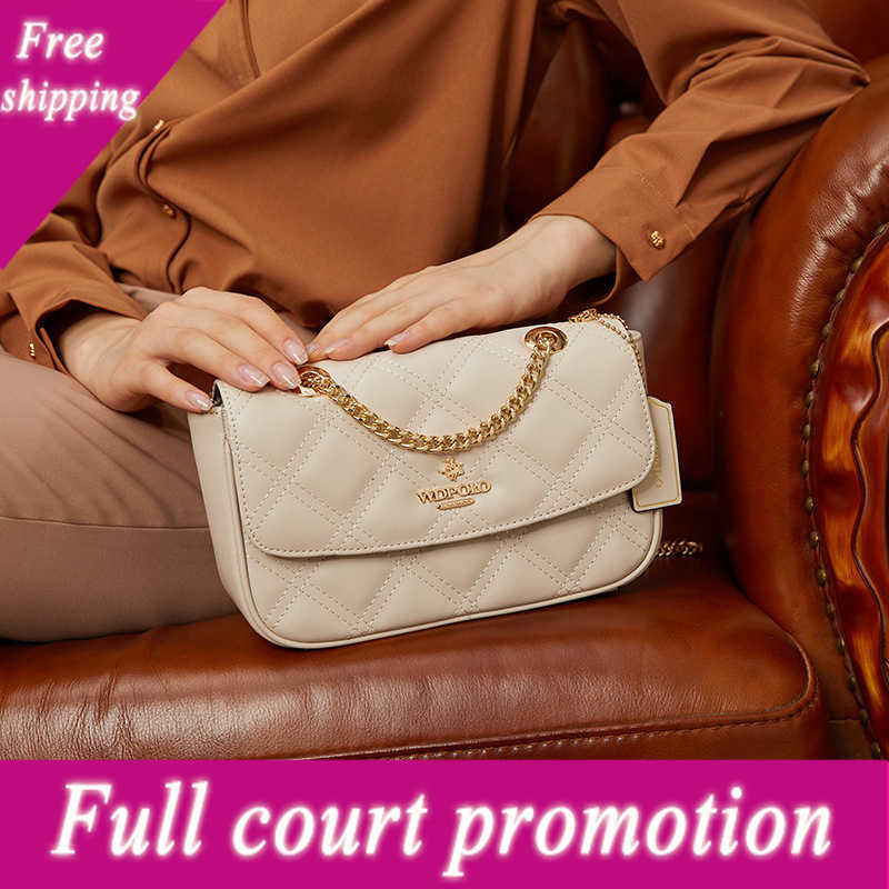 Luxury Designer Bags Wdpolo Brand Women's 2022 New Fashion Temperament Small Fragrance Lingge Chain Cross Arm Embroidery, White spot
Luxury Designer Bags Wdpolo Brand Women's 2022 New Fashion Temperament Small Fragrance Lingge Chain Cross Arm Embroidery, White spot