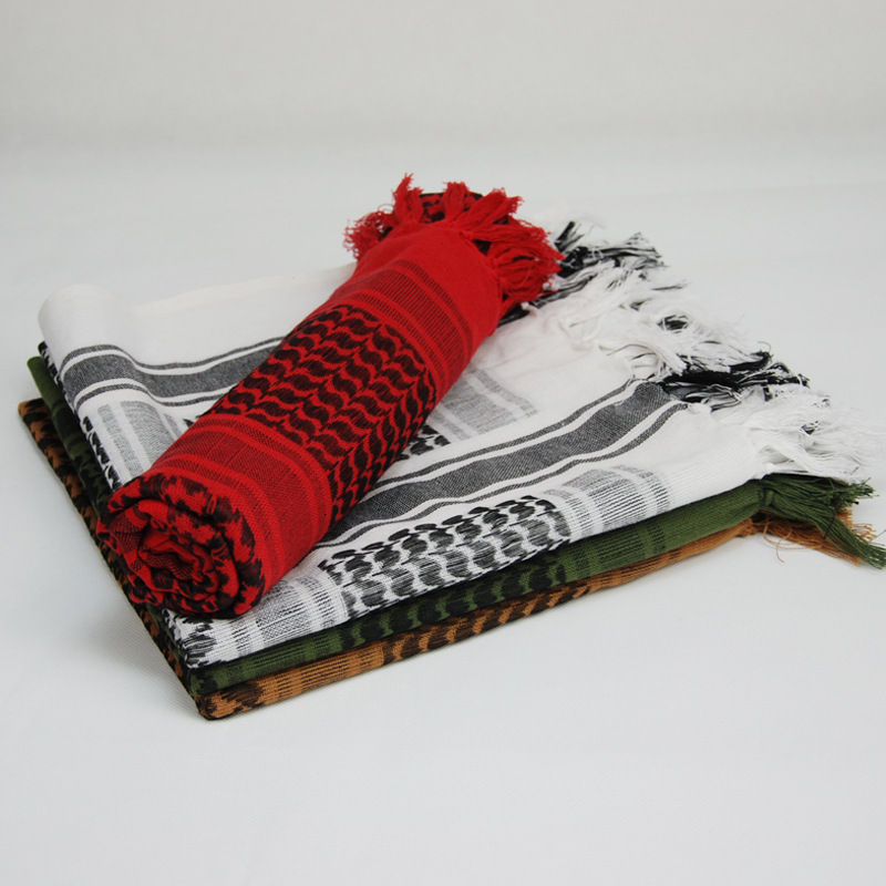 Scarves 100 Cotton Shemagh Thicken Multifunction Tactical Scarf man Arabic Keffiyeh Wrap Bandana Palestine Islamic Military Scarves 221128
Scarves 100 Cotton Shemagh Thicken Multifunction Tactical Scarf man Arabic Keffiyeh Wrap Bandana Palestine Islamic Military Scarves 221128