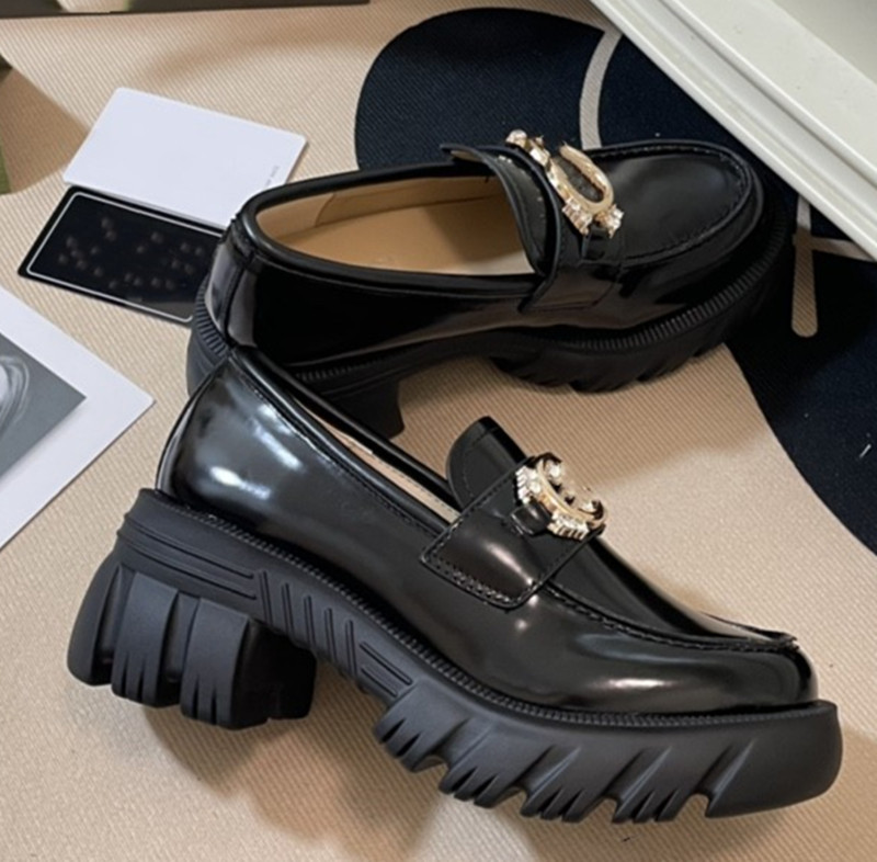 Designer Shoes Women Rhinestone Buckle Casual Sneaker Loafers Platform Slip On flat Muller Patent Black Leather Wedge Heels Party Chunky Dad Shoe Trainers Sandal, Fill postage
Designer Shoes Women Rhinestone Buckle Casual Sneaker Loafers Platform Slip On flat Muller Patent Black Leather Wedge Heels Party Chunky Dad Shoe Trainers Sandal, Fill postage