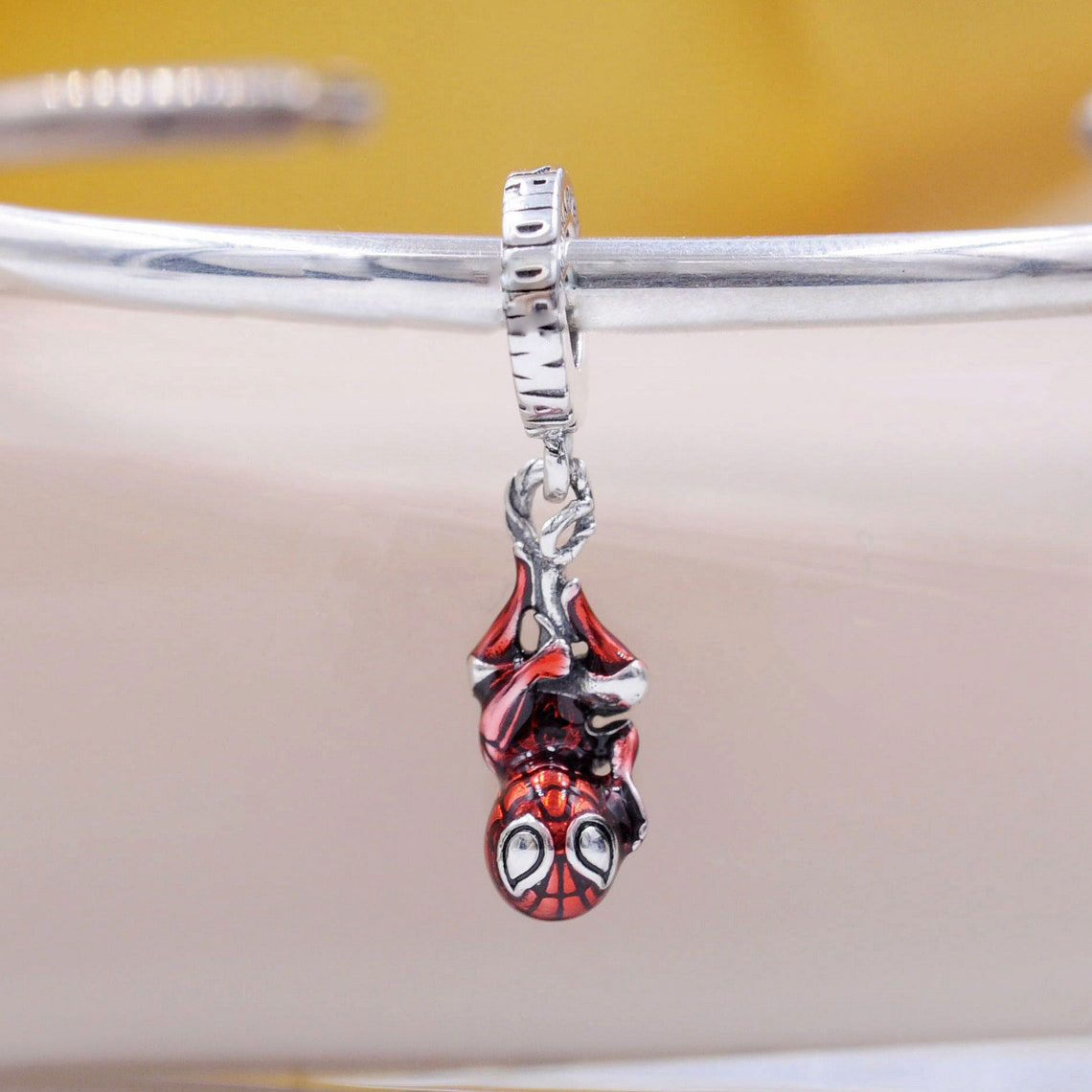 925 Sterling Silver Hanging Spdman Dangle Charm Bead Fits European Pandora Style Jewelry Charm Bracelets
925 Sterling Silver Hanging Spdman Dangle Charm Bead Fits European Pandora Style Jewelry Charm Bracelets