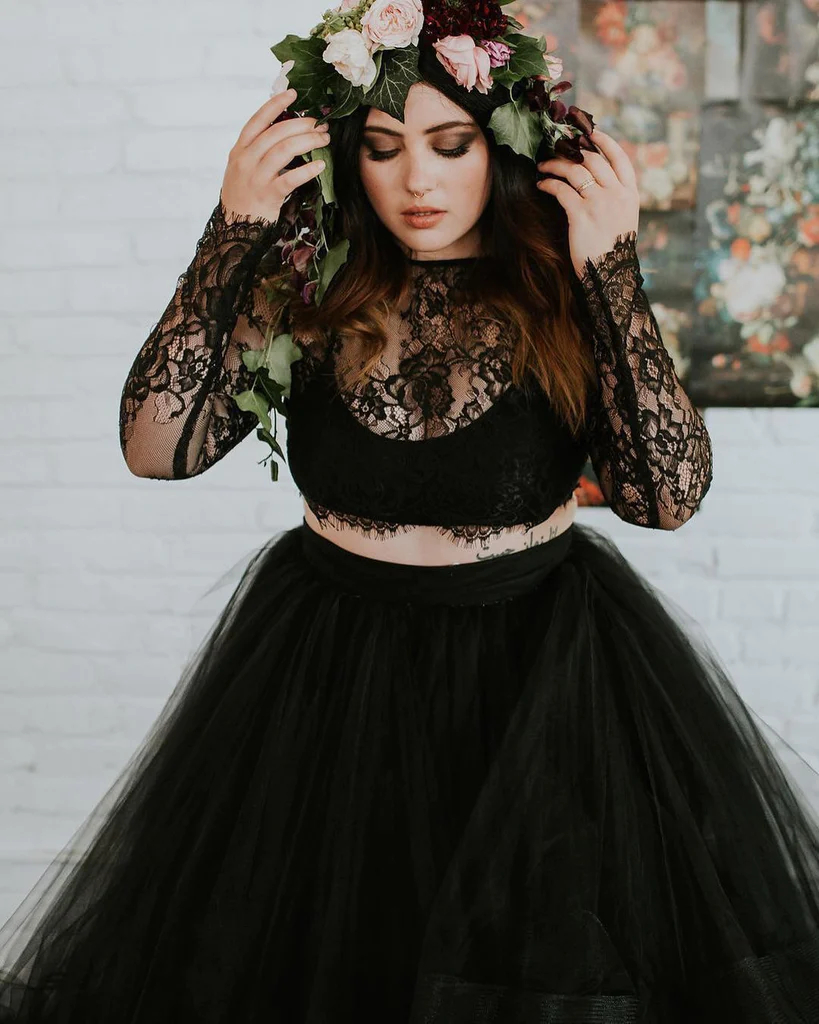 Two Pieces Black Gothic Wedding Dresses Bridal Gowns Long Sleeves Illusion Summer Boho Beach Tiered Piping Long Skirt Vintage Vestido De Novia 2023