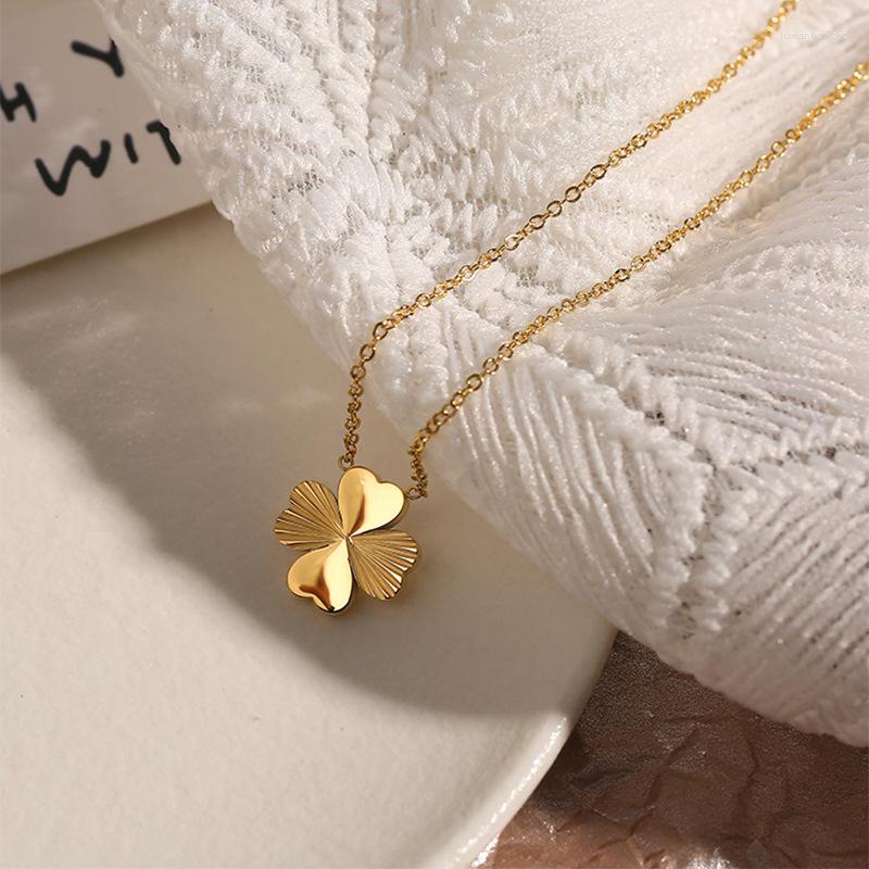 Pendant Necklaces Stainless Steel Engrave Radiating Line Lucky Clover For Women Simple Geometric Gold Flower Jewelry Part Gift
Pendant Necklaces Stainless Steel Engrave Radiating Line Lucky Clover For Women Simple Geometric Gold Flower Jewelry Part Gift