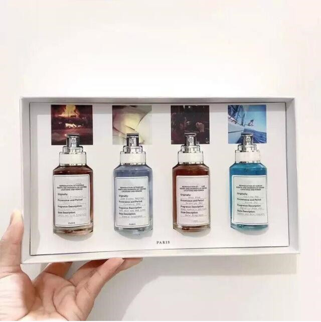 stock Martin Perfume set Beach Walk Jazz Club Lazy Sunday Morning Saling day By the Fireplace 4pcs fragrance set
stock Martin Perfume set Beach Walk Jazz Club Lazy Sunday Morning Saling day By the Fireplace 4pcs fragrance set