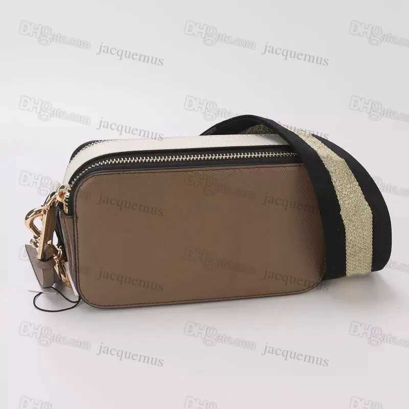 40 fashion womens mens snapshot High texture ladies bag Handbag Famous Camera designer Small Crossbody purse mini Marc Women Shoulder Bags, I need see separate product
40 fashion womens mens snapshot High texture ladies bag Handbag Famous Camera designer Small Crossbody purse mini Marc Women Shoulder Bags, I need see separate product