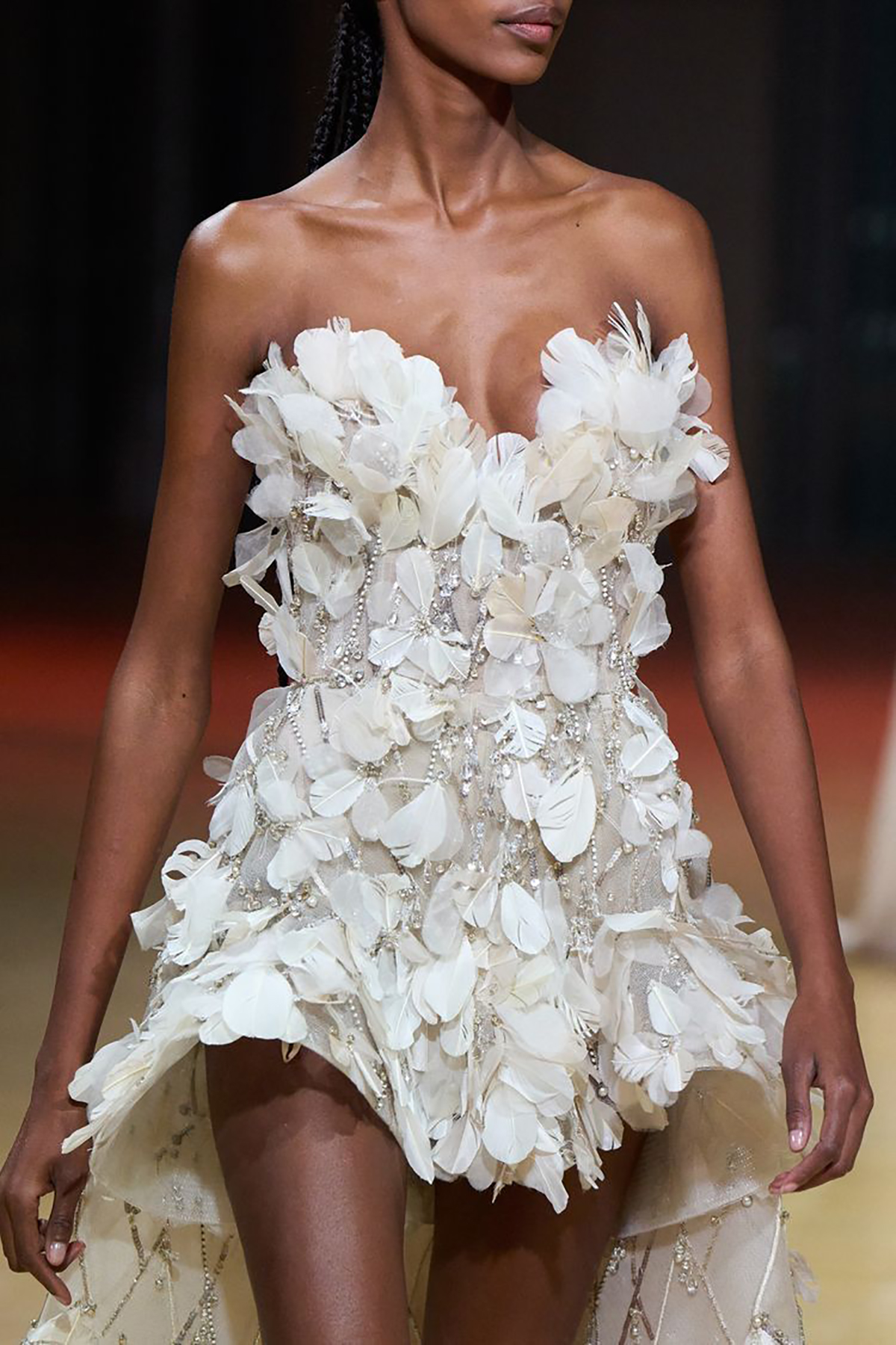 Chic 3D Flowers A Line Wedding Dress Sweetheart Neck Feather Appliques Beads Bridal Gowns vestido de casamento