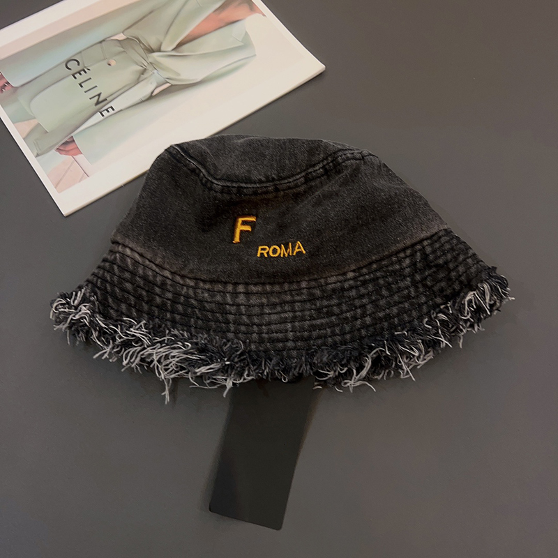 Designer Fashion Bucket Hat Classic luxury brand Caps Womens Winter Bucket Hats Mens Exquisite Comfortable Trend Bucket Hat D22112804JX, Blue
Designer Fashion Bucket Hat Classic luxury brand Caps Womens Winter Bucket Hats Mens Exquisite Comfortable Trend Bucket Hat D22112804JX, Blue