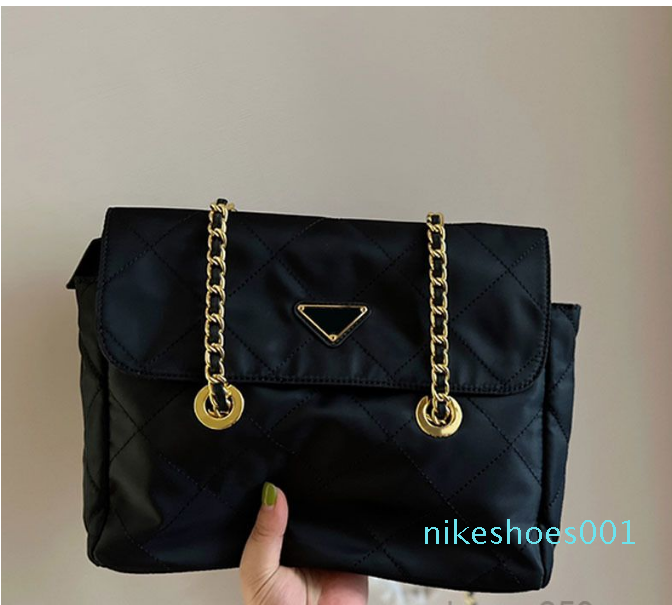 2022 Bag Quilting Crossbody Shoulder Bags Women Flap Axillary Bag Zipper Parachute Material Gold Ha
2022 Bag Quilting Crossbody Shoulder Bags Women Flap Axillary Bag Zipper Parachute Material Gold Ha