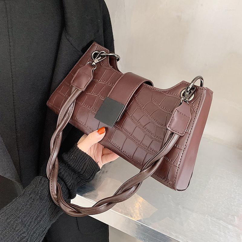 Evening Bags Fashion Leopard Pattern Shoulder Women Bag 2022 Hand Personality Wild Pu Leather Designer Purses And Handbags, Beige
Evening Bags Fashion Leopard Pattern Shoulder Women Bag 2022 Hand Personality Wild Pu Leather Designer Purses And Handbags, Beige
