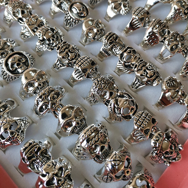 Band 50Pcs Bulk Wholesale Lots Skull For Female Lady Man Skeleton Vintage Gothic Jewelry Biker Punk Celebration Party 221125