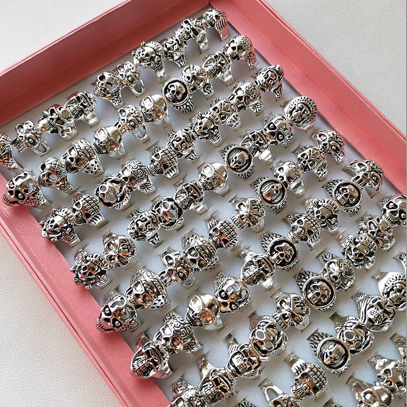 Band 50Pcs Bulk Wholesale Lots Skull For Female Lady Man Skeleton Vintage Gothic Jewelry Biker Punk Celebration Party 221125