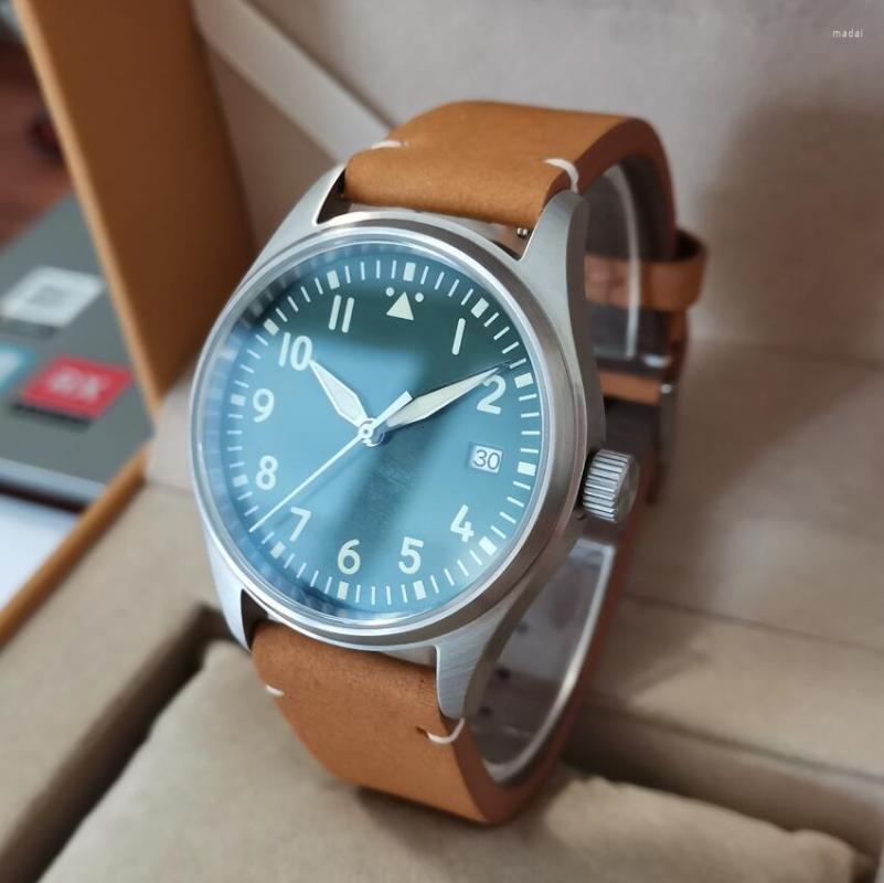 Wristwatches GEERVO No Logo 39mm Automatic Watch NH35 Movement Green Dial Have Date Sapphire Crystal Super Luminous, Picture shown
Wristwatches GEERVO No Logo 39mm Automatic Watch NH35 Movement Green Dial Have Date Sapphire Crystal Super Luminous, Picture shown