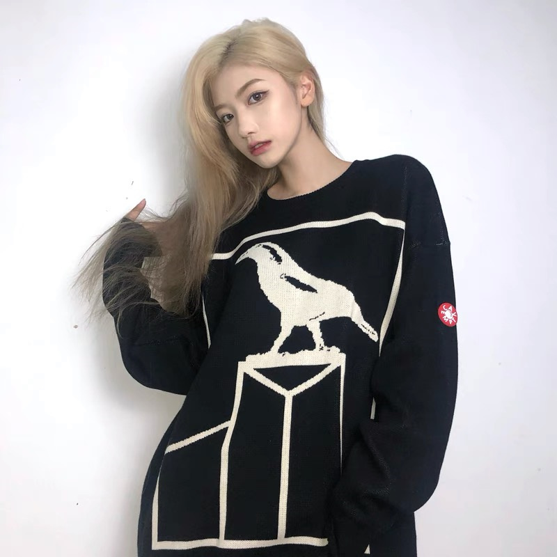 Men's Sweaters CAVEMPT CE Oversize Loose Bird Jacquard Padded Cav Empt Men Woman 1 1 Quality Crewneck Sweater FW 221128
Men's Sweaters CAVEMPT CE Oversize Loose Bird Jacquard Padded Cav Empt Men Woman 1 1 Quality Crewneck Sweater FW 221128
