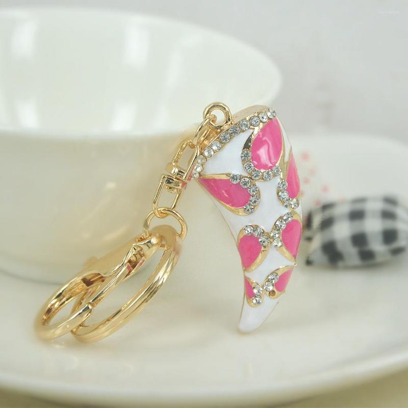 Keychains Crystal Horn Pendant Rhinestone Keychain For Car Purse Bag Buckle Keyrings Key Chains Women Christmas Party Gift
Keychains Crystal Horn Pendant Rhinestone Keychain For Car Purse Bag Buckle Keyrings Key Chains Women Christmas Party Gift