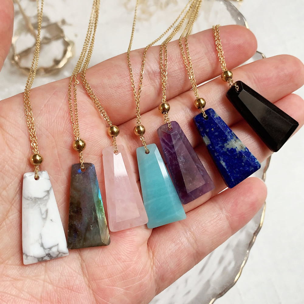 Natural Crystal Stone Pendant Necklace Gometric Charm Labradorite Pink Quartz Amethyst Obsidian Crystal Necklaces for women
Natural Crystal Stone Pendant Necklace Gometric Charm Labradorite Pink Quartz Amethyst Obsidian Crystal Necklaces for women