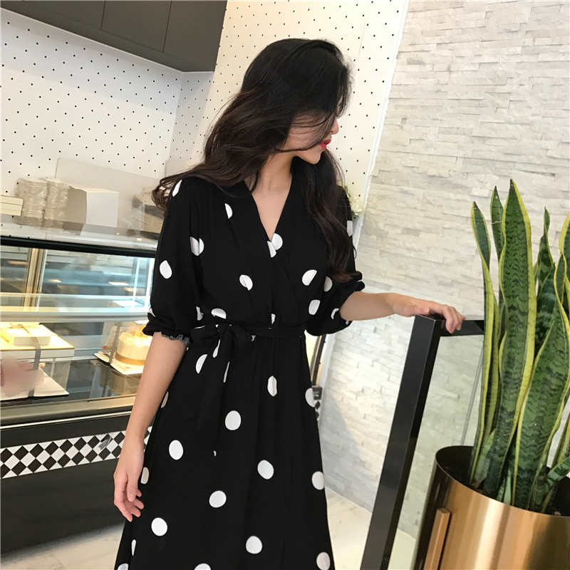 Casual Dresses SuperAen Summer Women's Dress Korean Style Fashion Vneck Ladies Long Dress Casual Half Sleeve Dot Dress Female 221126