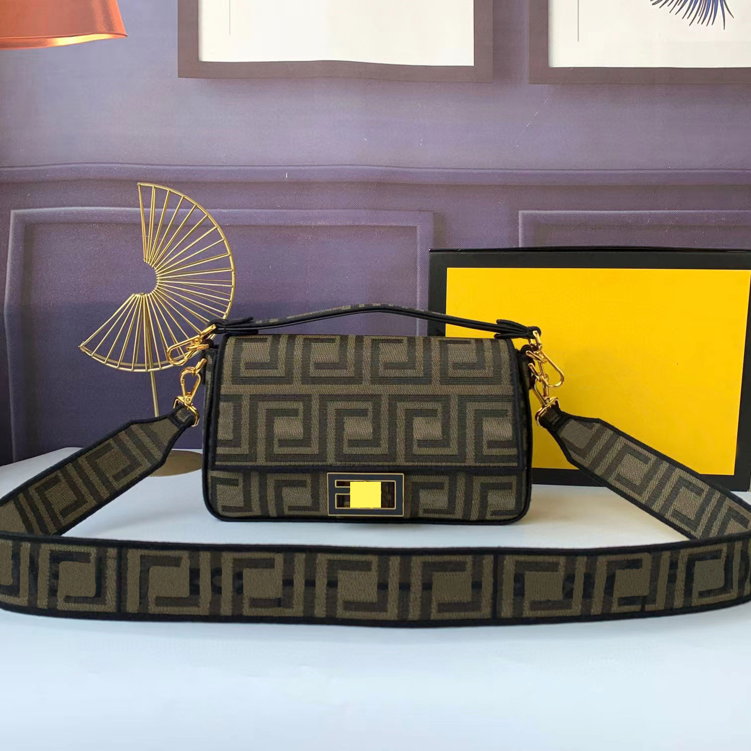New Postman Bag Luxury Senior Baguette Small square Bags Canvas One Shoulder Crossbody Women's Handbag Flap Buckle Lined Zipper messenger Bag's, 01# fv (27-14-4cm)
New Postman Bag Luxury Senior Baguette Small square Bags Canvas One Shoulder Crossbody Women's Handbag Flap Buckle Lined Zipper messenger Bag's, 01# fv (27-14-4cm)