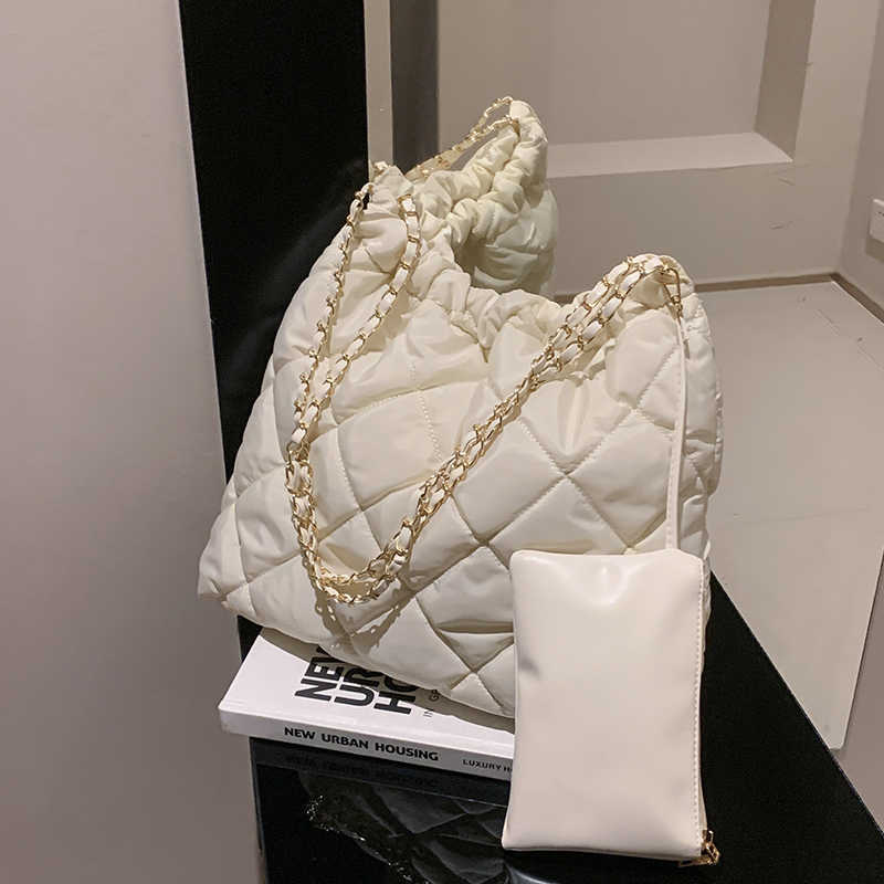 Totes Autumn and Winter Fashion Soft Surface Large Capacity Shoulder Bag 2022 New High Level Women's Designer Crossbody Bucket Bag Y2211, White
Totes Autumn and Winter Fashion Soft Surface Large Capacity Shoulder Bag 2022 New High Level Women's Designer Crossbody Bucket Bag Y2211, White