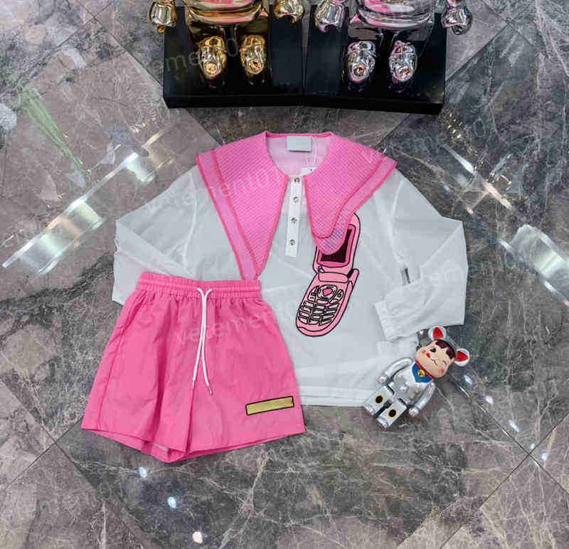 Womens Two Piece Pants Well Exclusive Design Cute Girl Mobile Phone Large Lapel Sunscreen Shorts 2 Piece Sets Luxury Designer Tracksuits Women Clothing 
Womens Two Piece Pants Well Exclusive Design Cute Girl Mobile Phone Large Lapel Sunscreen Shorts 2 Piece Sets Luxury Designer Tracksuits Women Clothing