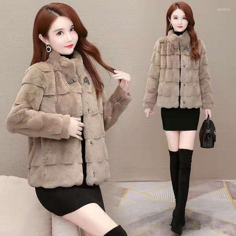 Women's Fur 2022 Women Winter Cashmere Woolen Coat Cardigan Faux Mink Sweater Middle-aged Mother Thicked Outerwear H137, Black
Women's Fur 2022 Women Winter Cashmere Woolen Coat Cardigan Faux Mink Sweater Middle-aged Mother Thicked Outerwear H137, Black