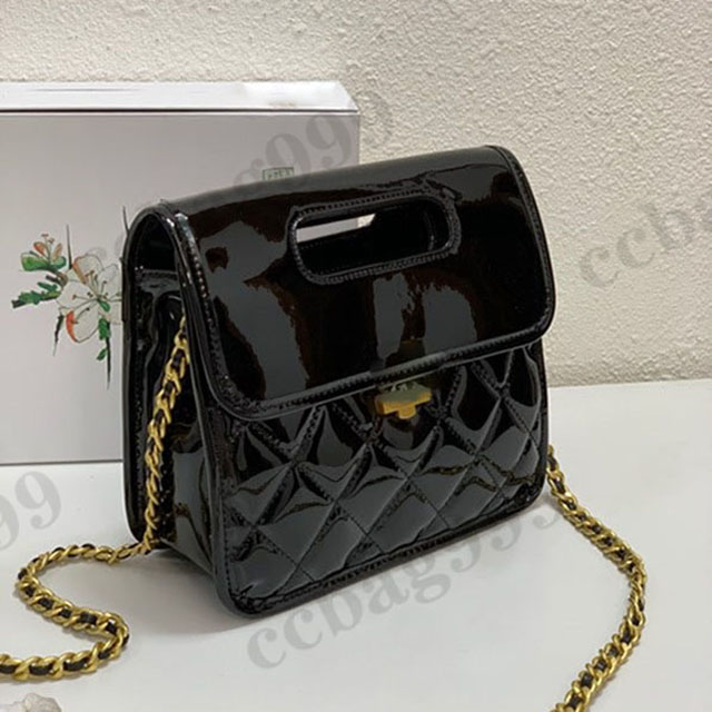Womens Patent Leather Evening Totes Bags Classic Quilted Hardware Chain Backpack Clutch Shoulder Designer Luxuries Large Capacity Crossbody Bag 23x20x9.5CM, Box
Womens Patent Leather Evening Totes Bags Classic Quilted Hardware Chain Backpack Clutch Shoulder Designer Luxuries Large Capacity Crossbody Bag 23x20x9.5CM, Box