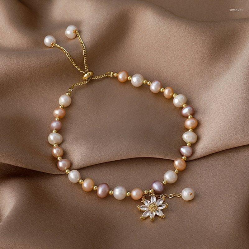 Link Bracelets Korean Crystal Flower Pendant Luxury Natural Pearl Beaded Bracelet Handmade Women Pulseira Jewelry Party Gift
Link Bracelets Korean Crystal Flower Pendant Luxury Natural Pearl Beaded Bracelet Handmade Women Pulseira Jewelry Party Gift
