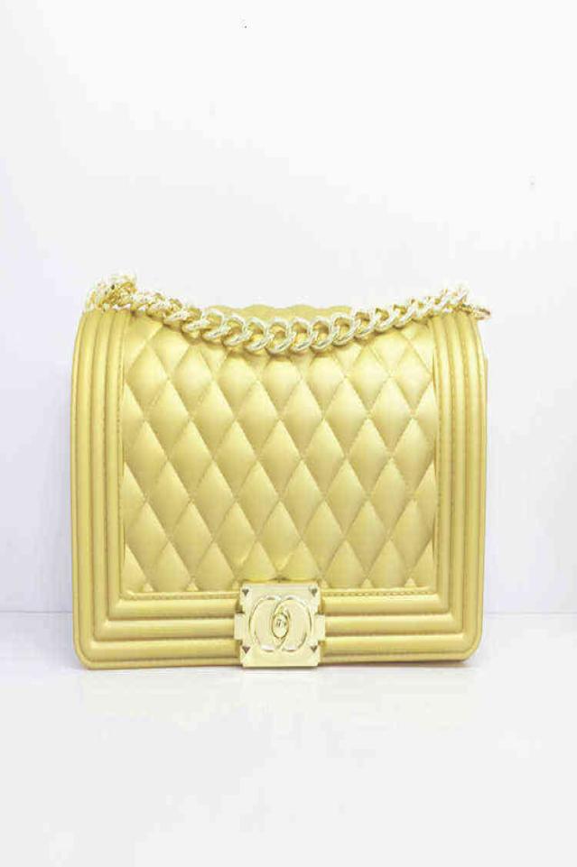 Xiaofang bag female 2021 new matte frosted Lingge chain color jelly5089026, Red trumpet
Xiaofang bag female 2021 new matte frosted Lingge chain color jelly5089026, Red trumpet