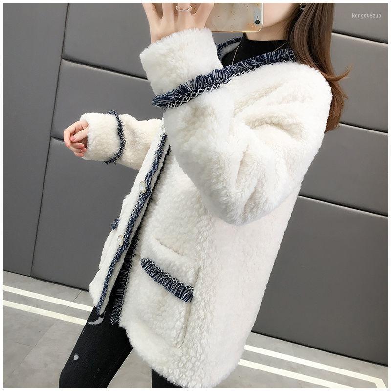 Women' Fur Women Lamb Wool Jacket Casaco 2022 Autumn Winter Thicke Parka Female Outerwear Fashion Loose All-in-One Overcoat, Khaki
Women' Fur Women Lamb Wool Jacket Casaco 2022 Autumn Winter Thicke Parka Female Outerwear Fashion Loose All-in-One Overcoat, Khaki