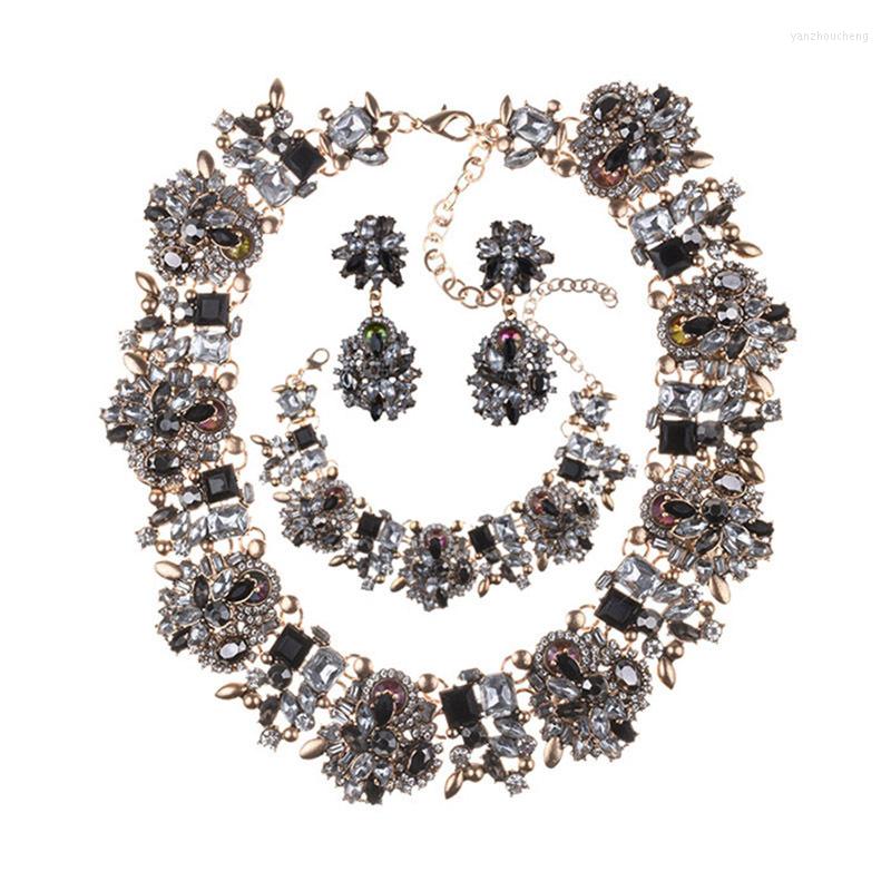 Necklace Earrings Set Luxury Crystal Flower Women Wedding Bridal Retro Statement Maxi Fashion Bracelet Jewelry, Picture shown
Necklace Earrings Set Luxury Crystal Flower Women Wedding Bridal Retro Statement Maxi Fashion Bracelet Jewelry, Picture shown