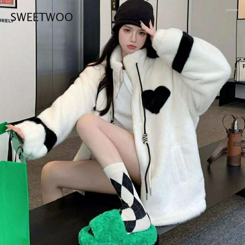 Women's Fur Autumn And Winter Standing Collar Drawstring Imitation Mink Lamb Baseball Suit Loose One-Piece Plush Thick Leisure Warmth, Blue
Women's Fur Autumn And Winter Standing Collar Drawstring Imitation Mink Lamb Baseball Suit Loose One-Piece Plush Thick Leisure Warmth, Blue